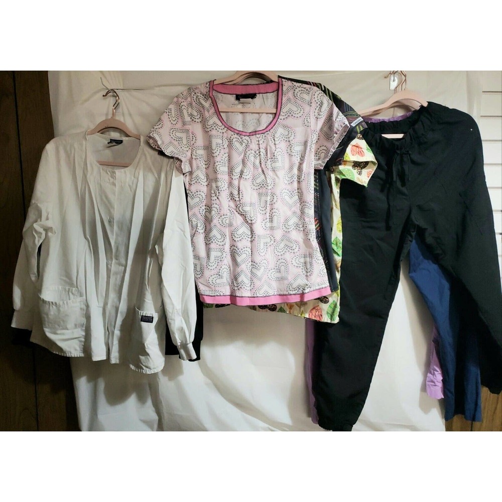 Large LOT 9 Nurse Nursing Scrubs Tops Pants Jackets Size M Used